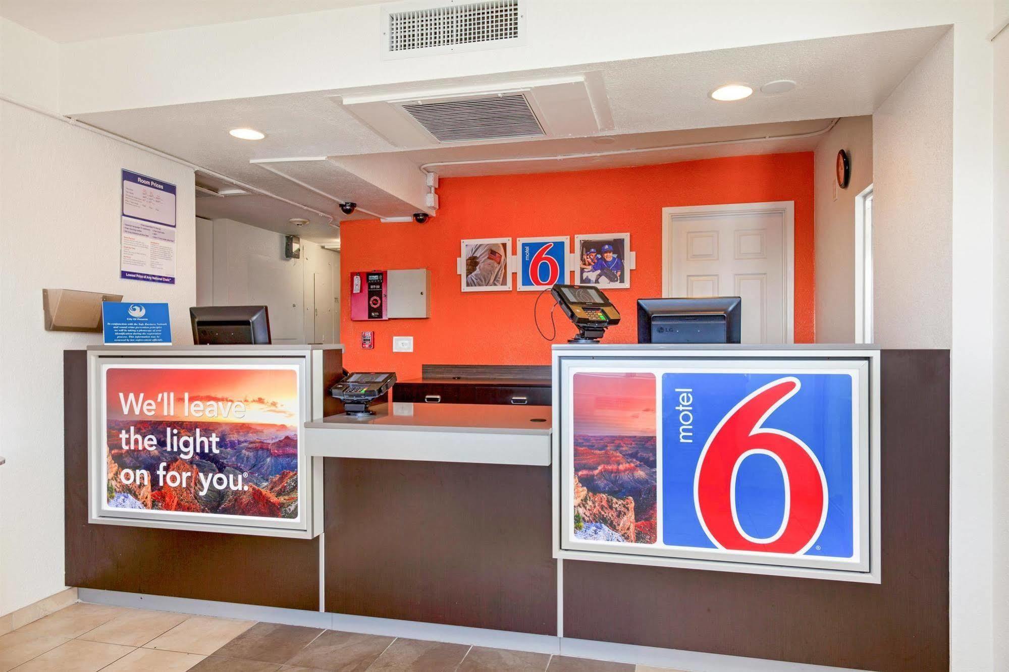 Motel 6-Phoenix, Az - North Bell Road ภายนอก รูปภาพ