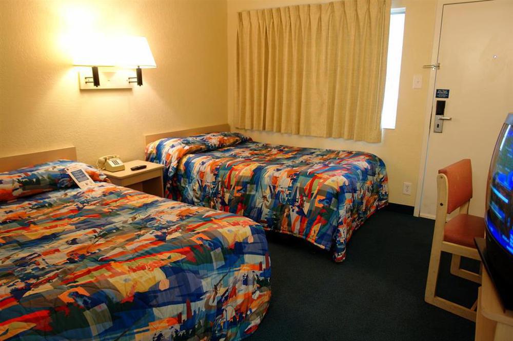 Motel 6-Phoenix, Az - North Bell Road ห้อง รูปภาพ